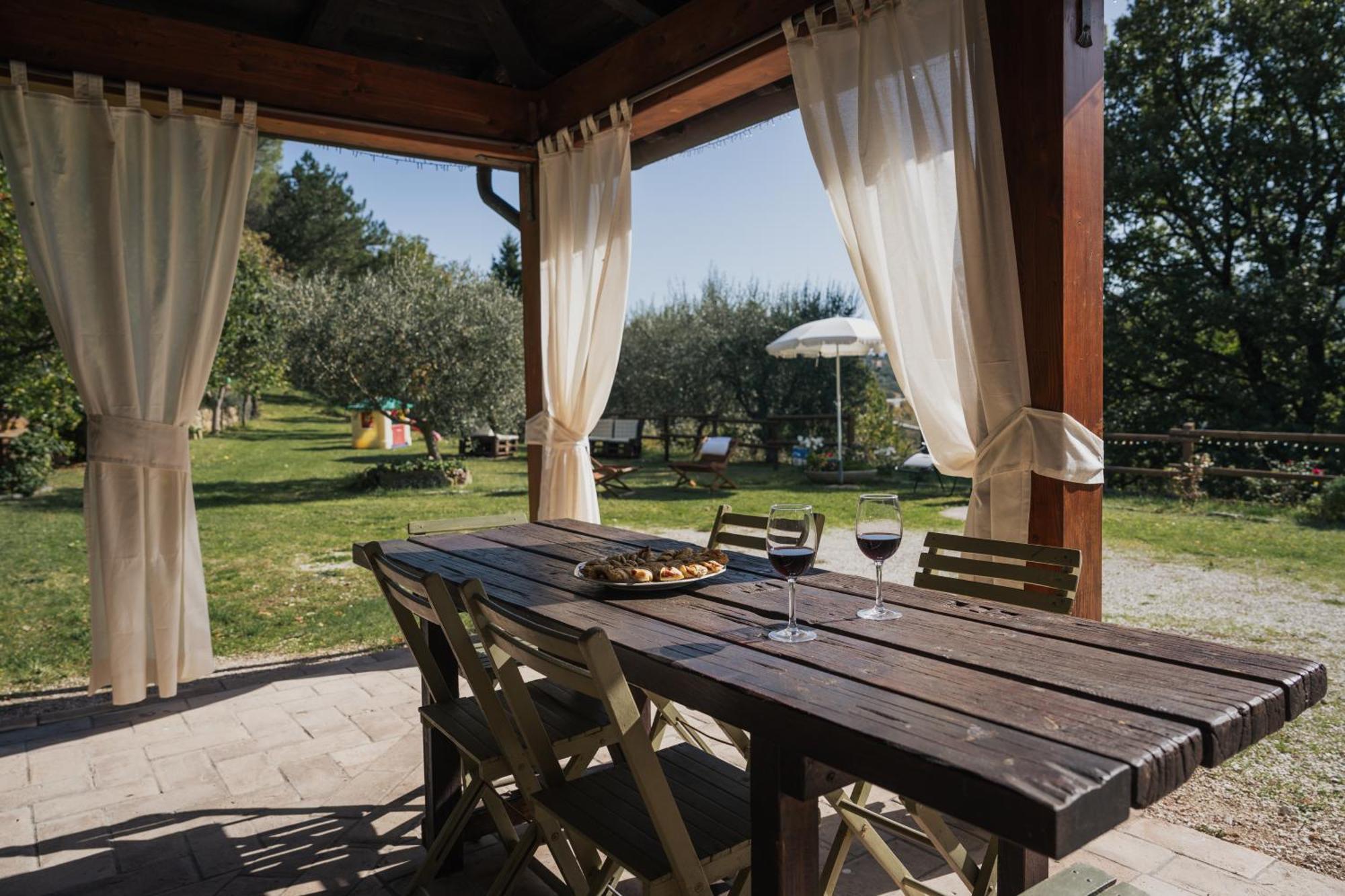 Agriturismo Casa Del Nonno Valfabbrica Exteriér fotografie