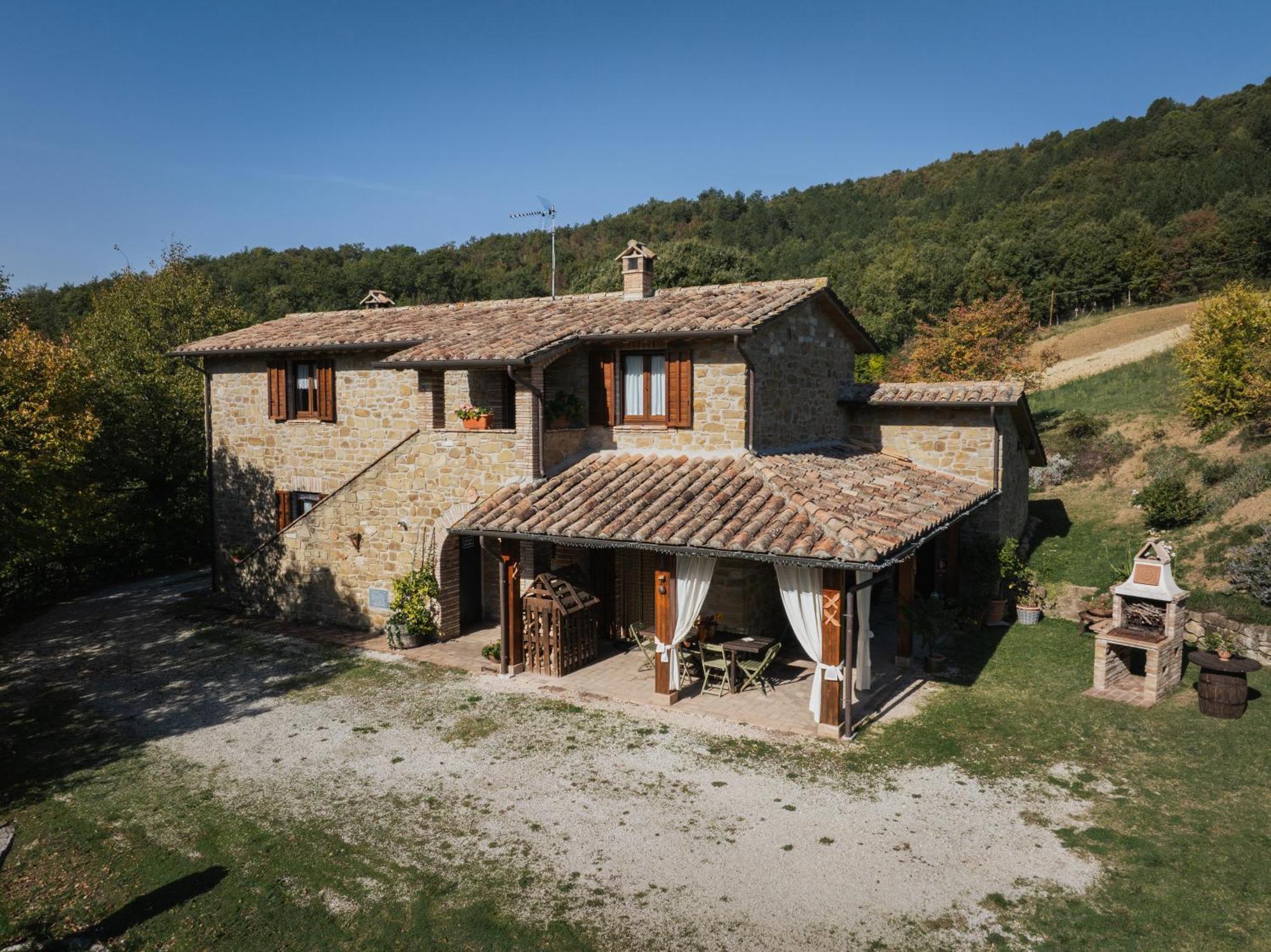 Agriturismo Casa Del Nonno Valfabbrica Exteriér fotografie